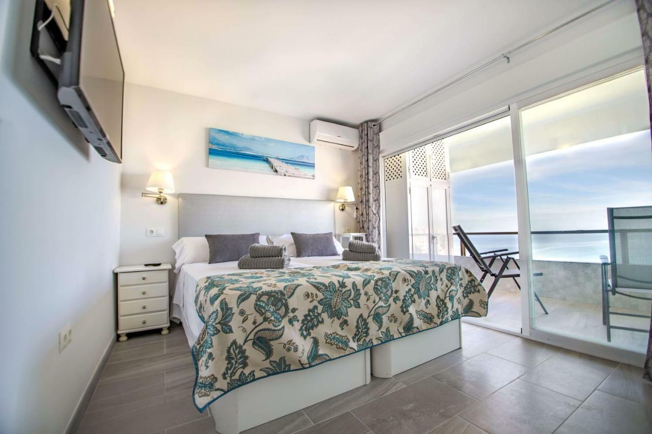בנאלמדנה Fantanstico Apartamento Sobre El Mar מראה חיצוני תמונה