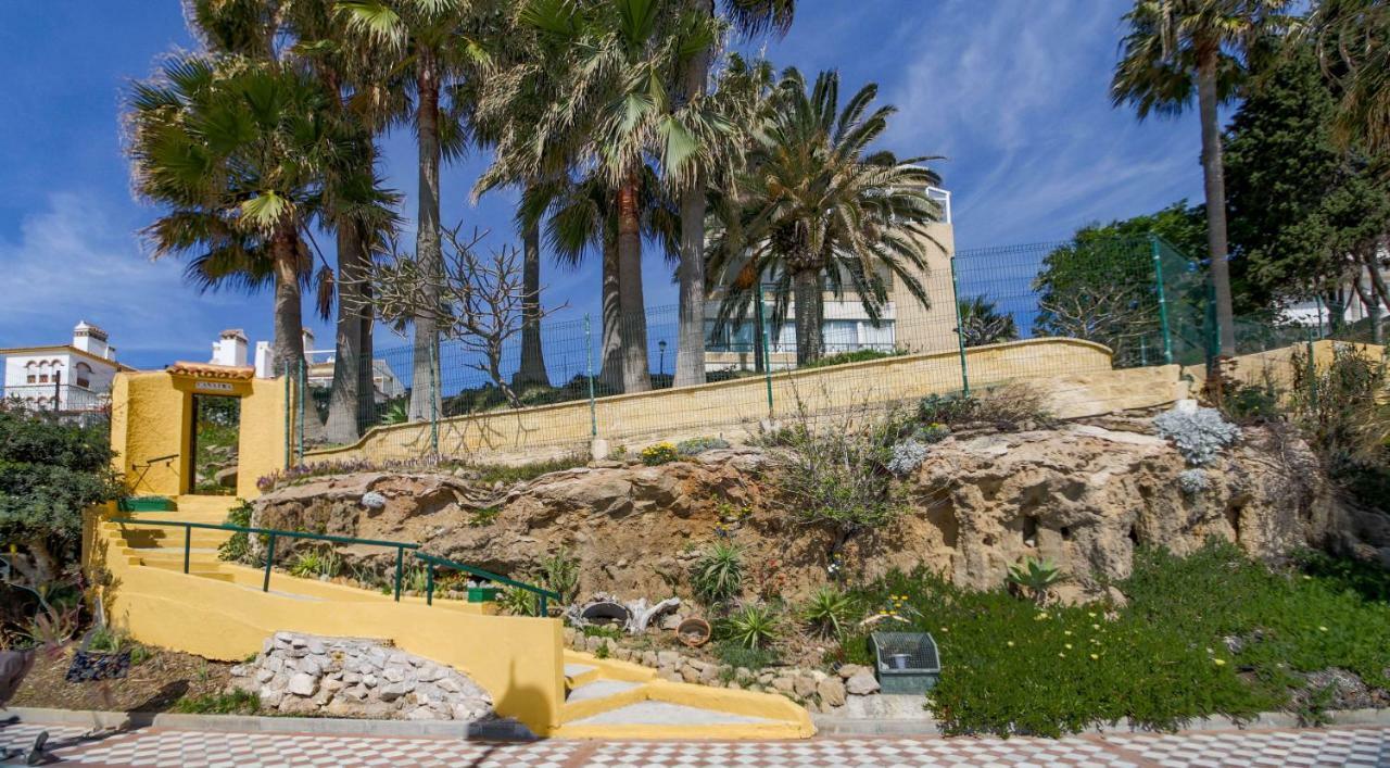 בנאלמדנה Fantanstico Apartamento Sobre El Mar מראה חיצוני תמונה
